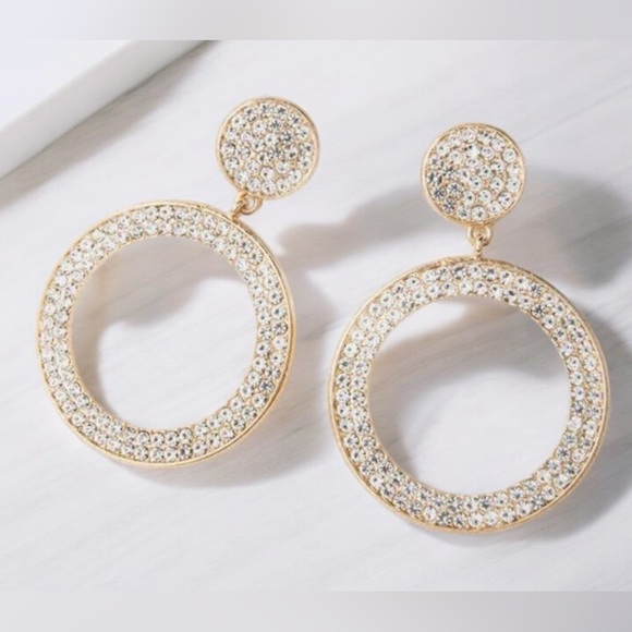 New Plunder Earrings BRECKEN -Crystal GOLD Tone Appx 2.25" - Picture 1 of 5